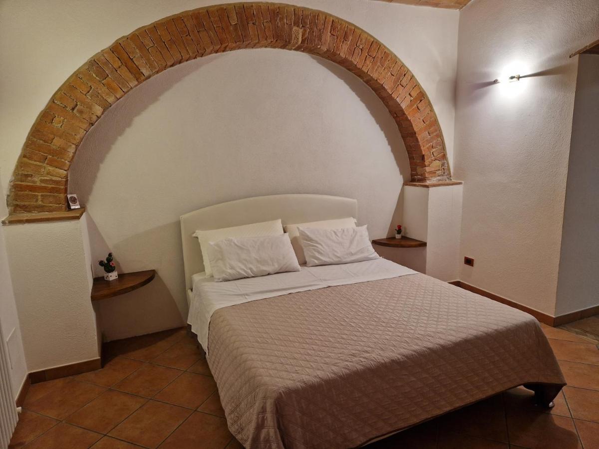 Agriturismo Montepinci Montalcino Eksteriør billede